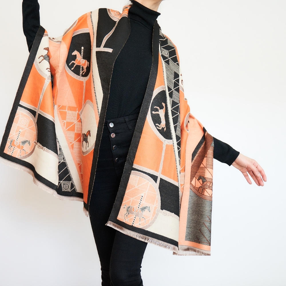 Scarf size 65cm ×185cm - Picture 2 of 2